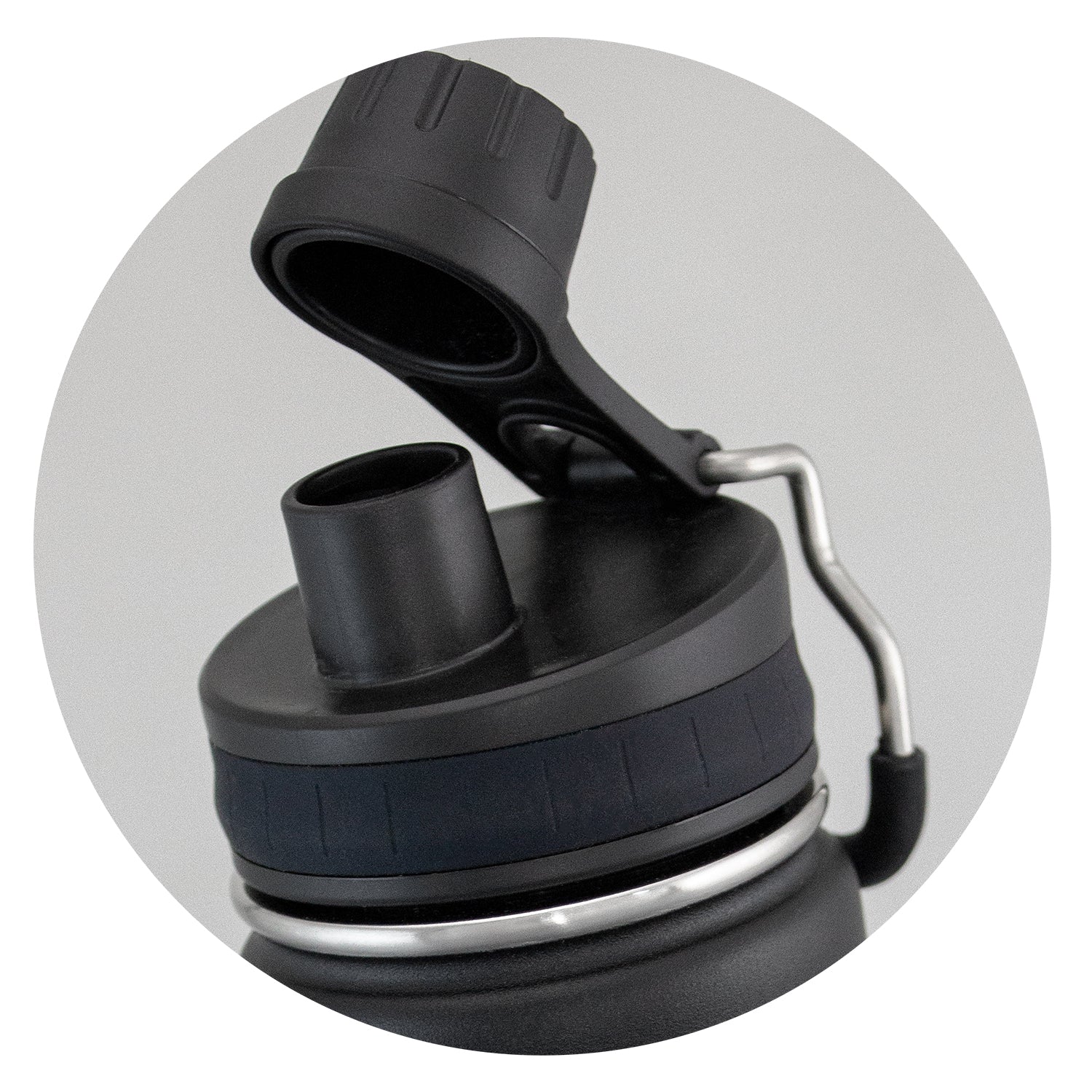 Swiss Peak Vacuum Bottle 700ml