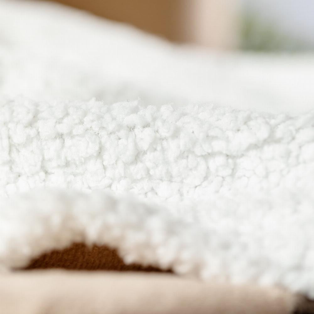 Haltebes Limited Edition Blanket